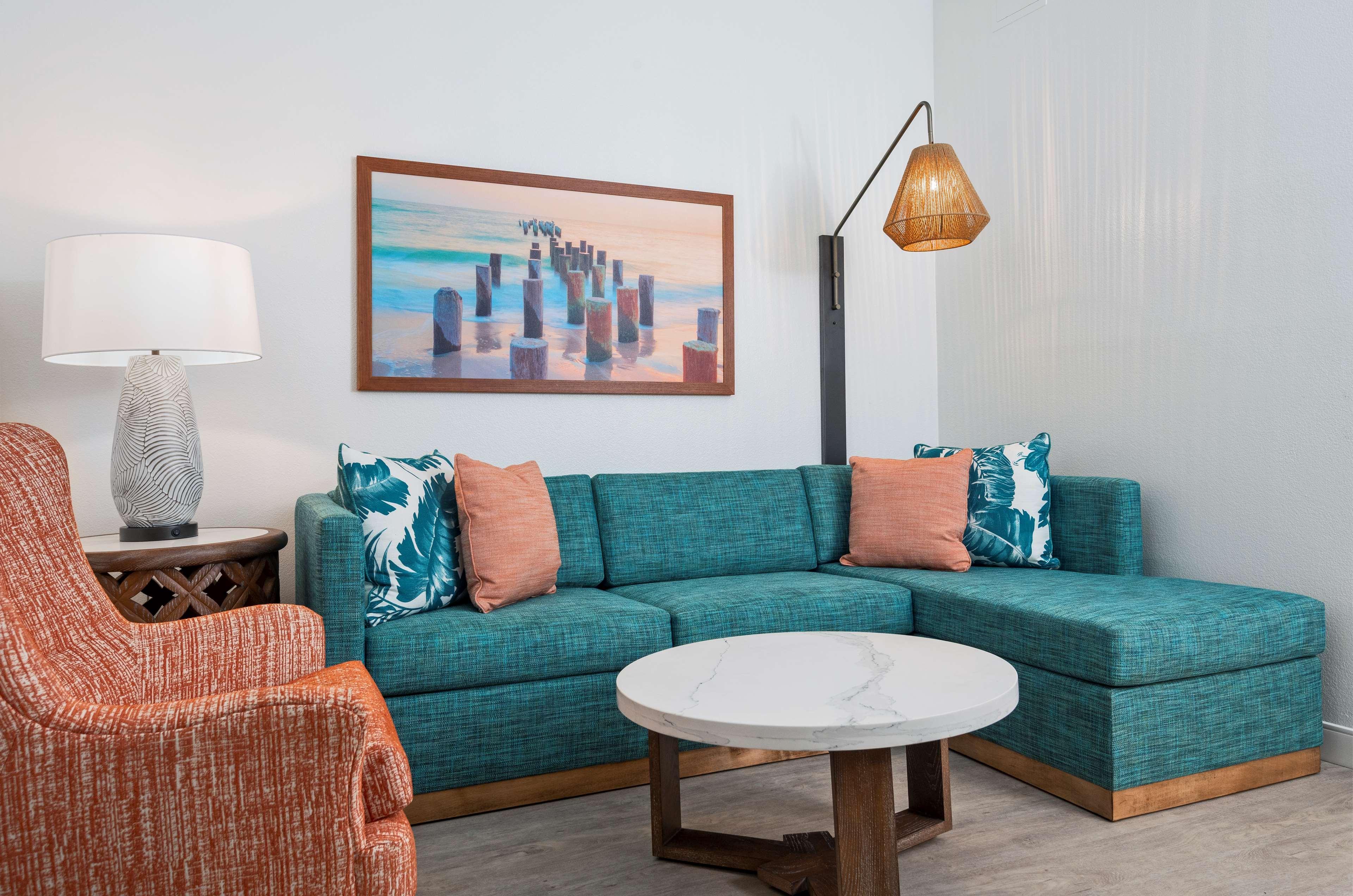 Doubletree Suites By Hilton Naples Naples Park Exteriör bild