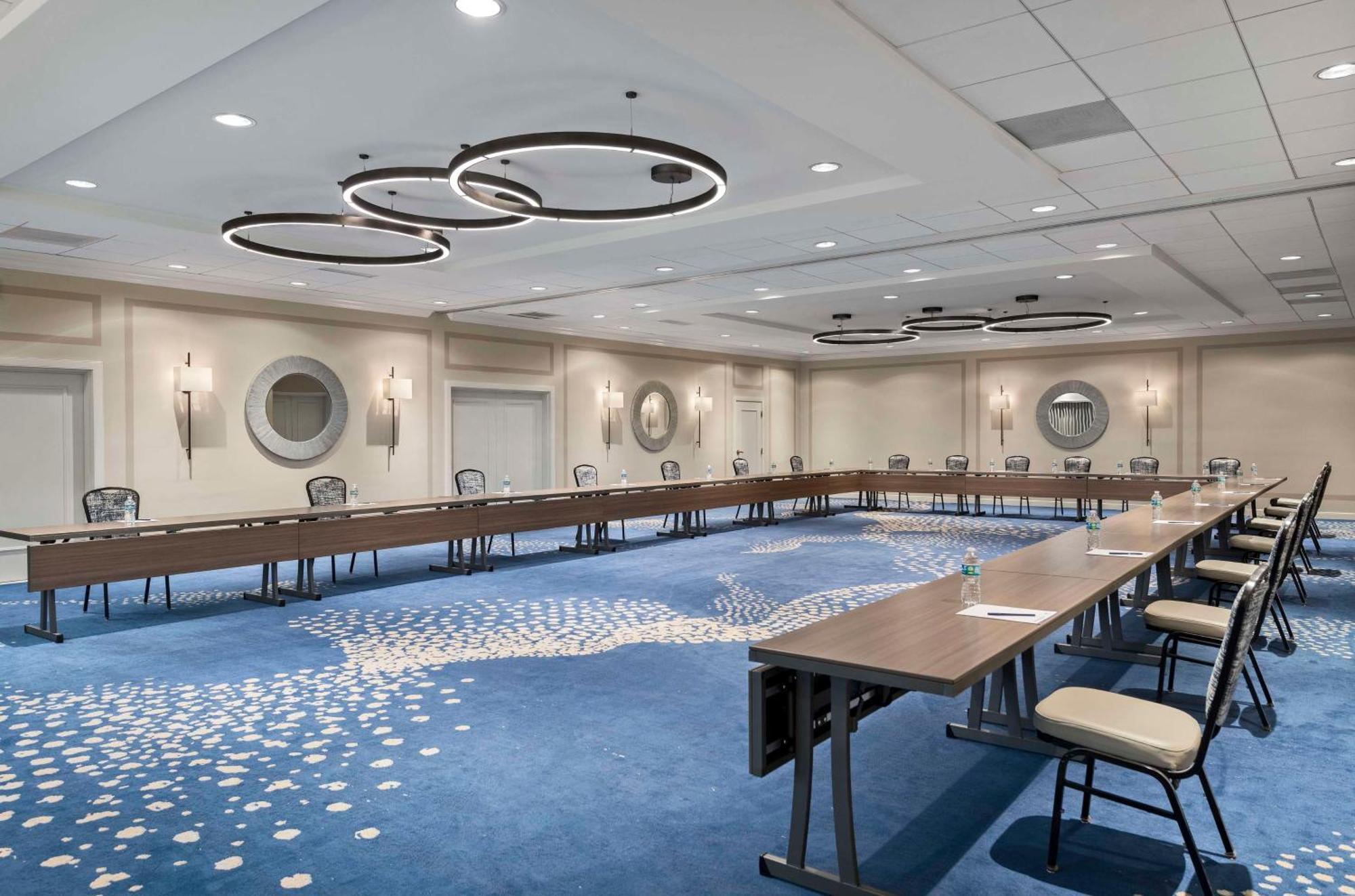 Doubletree Suites By Hilton Naples Naples Park Exteriör bild